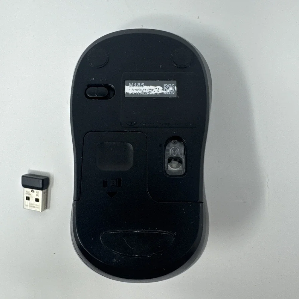 Logitech M185 Wireless USB 3 Button Standard Optical Mouse Black P/N: M-R0061